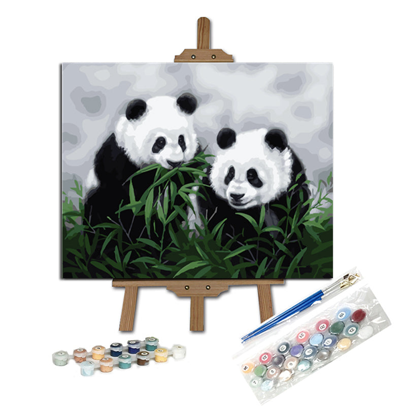 Bebé Panda Comiendo Bambú-helnee